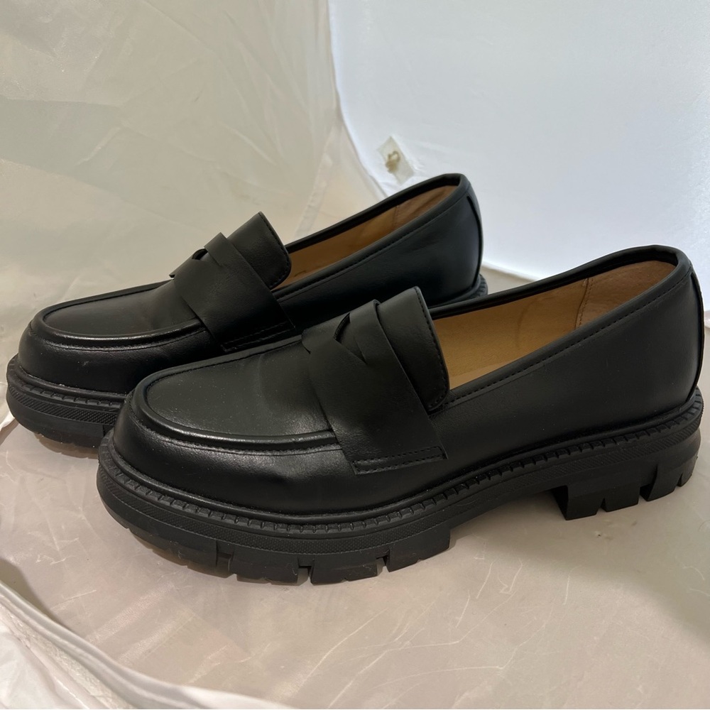 Sun + Stone Black Chinky Lanaa Lug Sole Penny Loafer 7.5